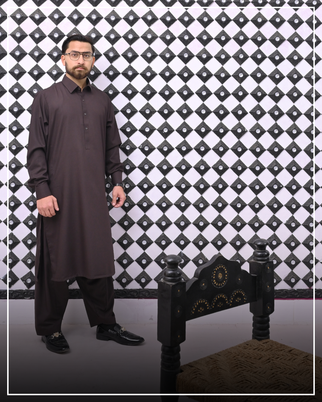 RUST BROWN - French Collar